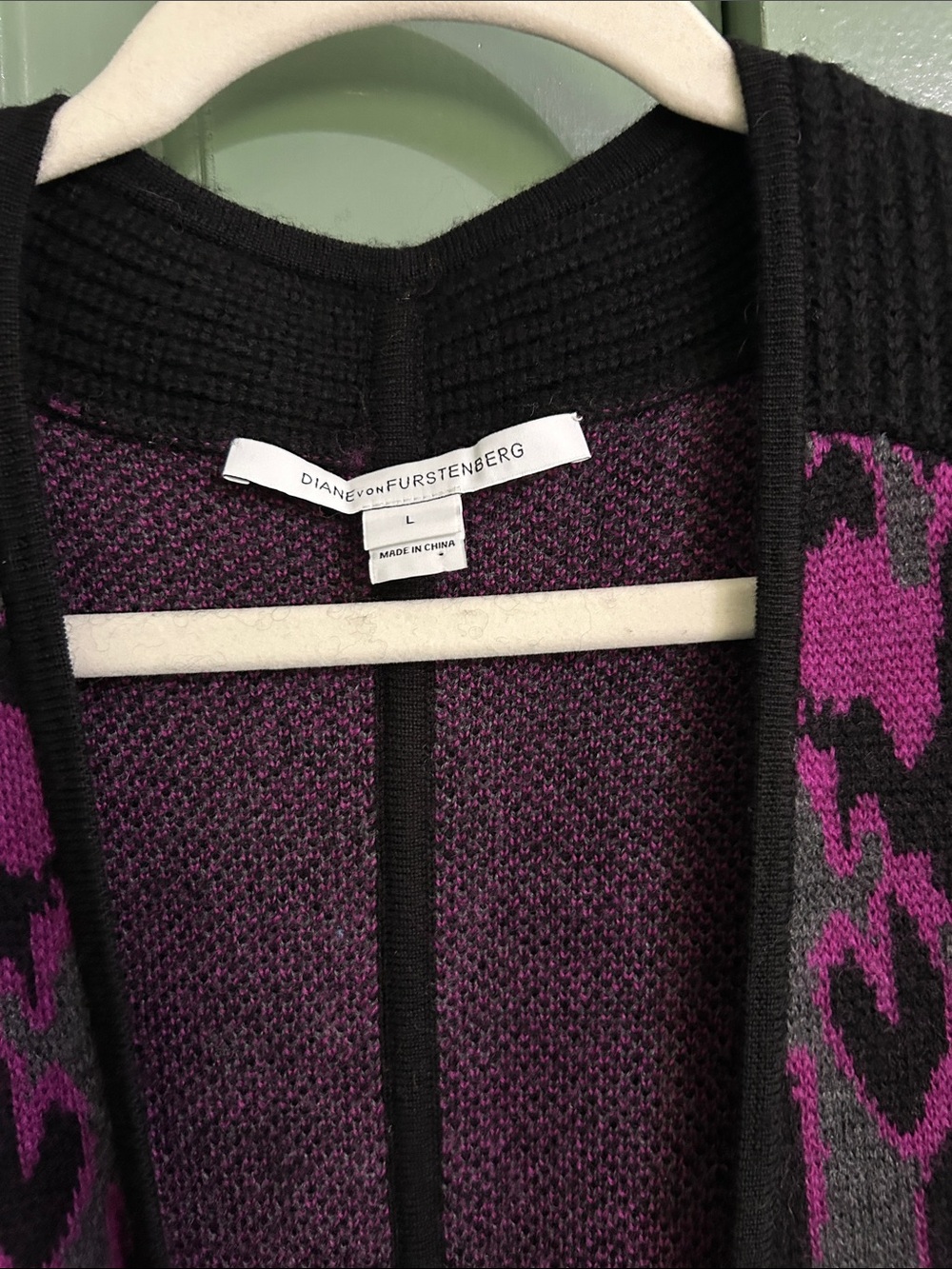 Cardigan - Picture 3 of 8